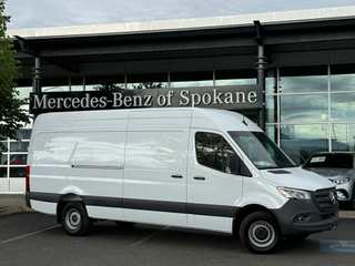 2024 Mercedes-Benz Sprinter 3500 Cargo 170 WB